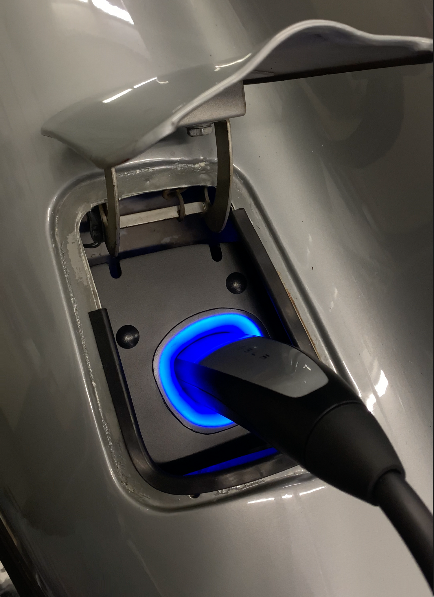 Image of blue charge port light